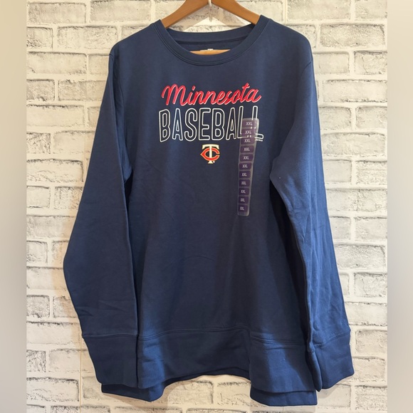 NWT! Women’s Minnesota Twins Baseball navy blue crew neck sweatshirt XXL - Picture 1 of 4